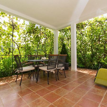 Apartment Lorenzo Trogir Exterior foto