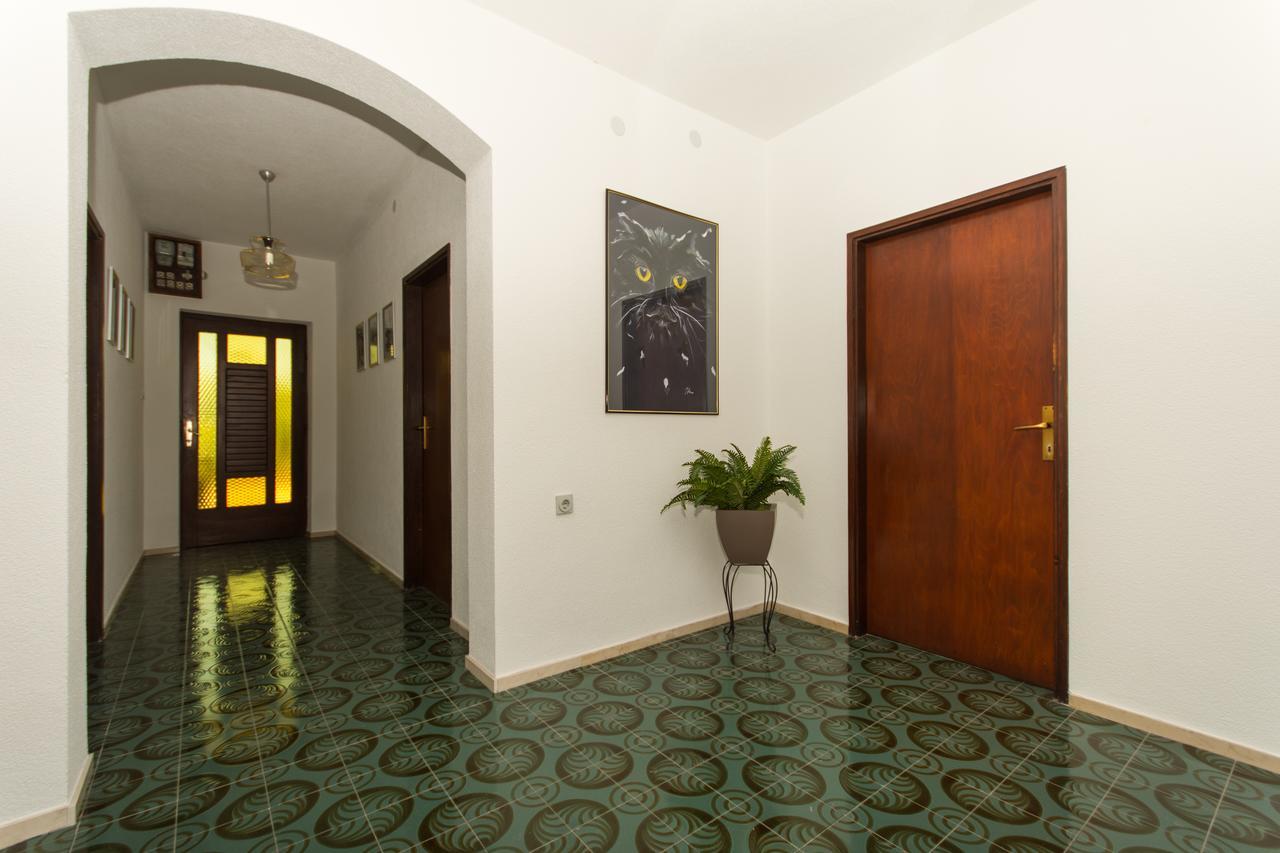 Apartment Lorenzo Trogir Exterior foto